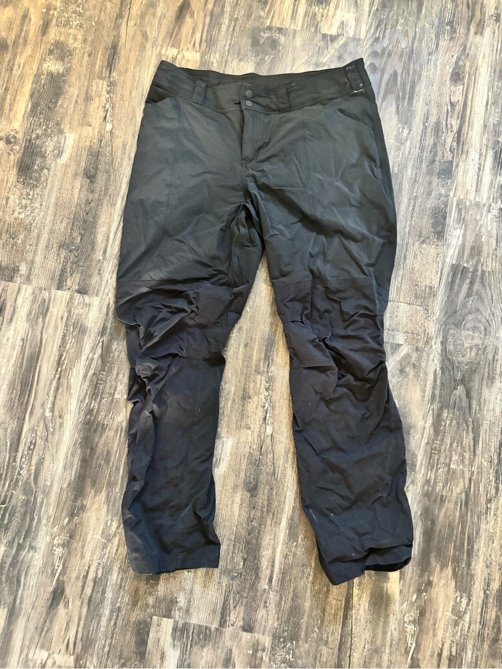 Women’s REI Co-op black hiking pants